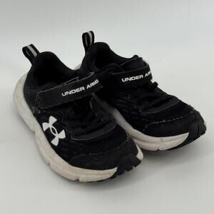 Under Armour Kids Black Athletic Running Sneakers (size 11) #TM225